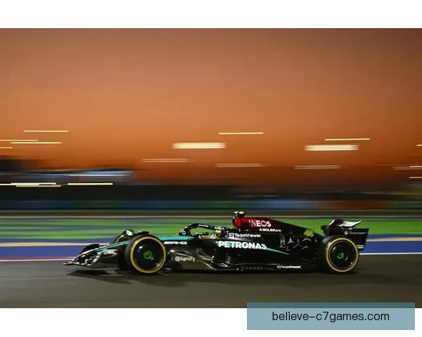 梅赛德斯新赛季策略调整引发F1车队竞争格局变化